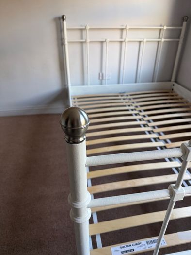 king bed