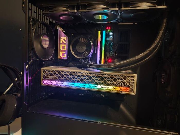 Asus X870E Hero