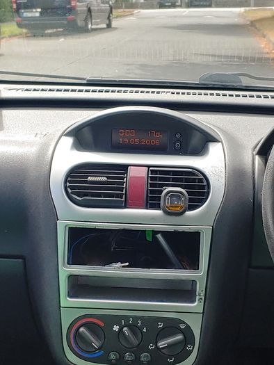 2006 Opel Corsa
