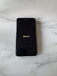 Microsoft Lumia (windows 10 phone)