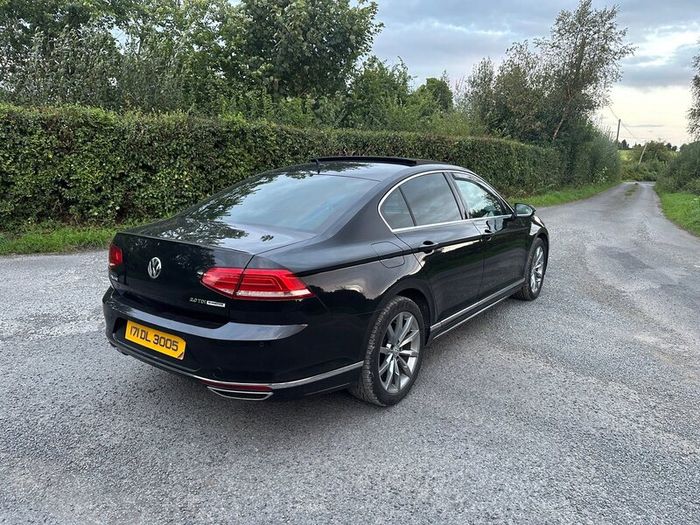 2.0TDI R Line Automatic Passat