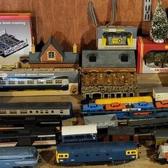 train set pieces