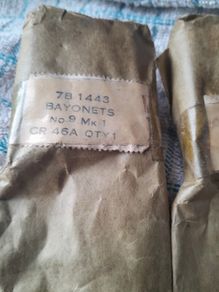 pair of no9 mk bayonet