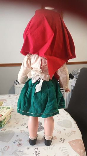 Crolly doll