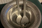 Wilton Armetale Salad Bowl and Serving Set