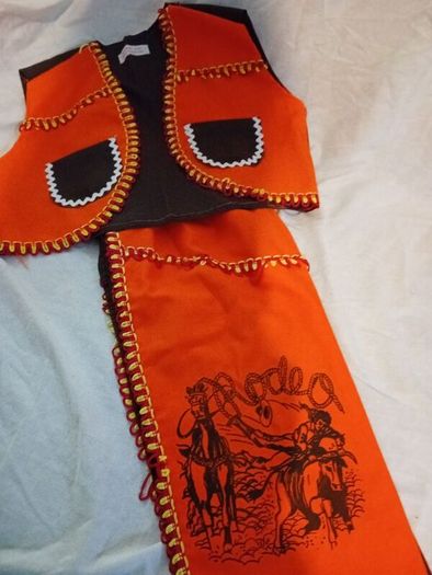 Costume