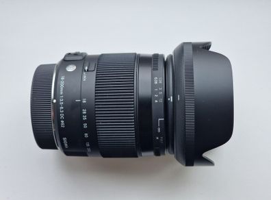 Sigma 18-200 Lens for Pentax