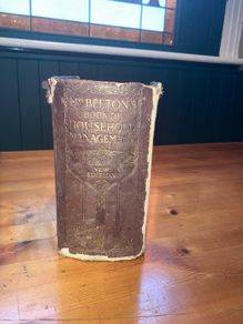 Mrs Beetons 1915 edition