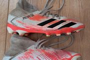 Adidas Predator Football boots - Size 6