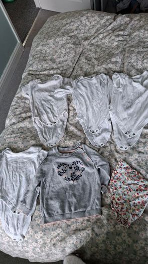 Bargain 6-9 month baby girls clothes bundle