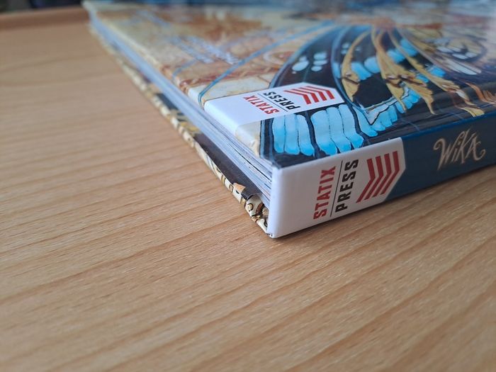 Wika Hardcover