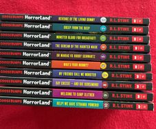 Goosebumps book set