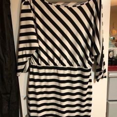 Ladies dress size L