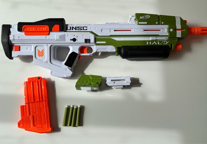 Nerf HALO MA40 Assault Rifle (Collectors Item)