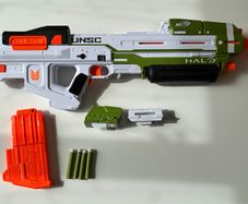 Nerf HALO MA40 Assault Rifle (Collectors Item)