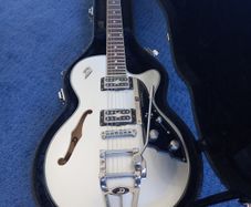 Duesenberg Starplayer TV Silver Sparkle 25th Anniversary