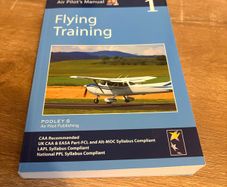 Air Pilots Manual 1 Flight Training
