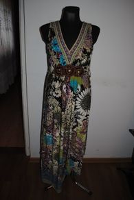Soon embroidered V-neck maxi sleeveless dress size UK12/14 EU40/42 Postage included