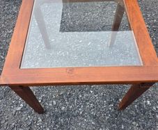 Small Side Tanle, glass top.