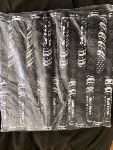 Sets of Golf Pride & Lamkin Golf Grips