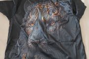 new unusual design tee shirt