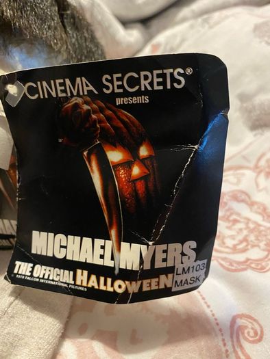 Michael Myers (Halloween) latex mask