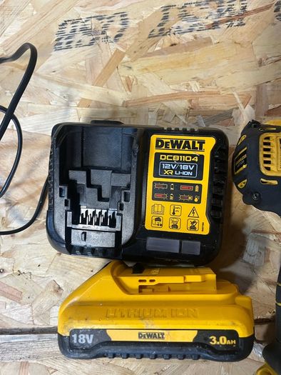 dewalt