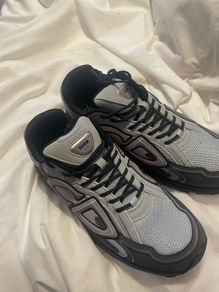 mens trainers