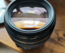 Canon 85mm 1.8 lens