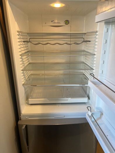 Fridge freezer