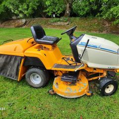 cub cadet ride on mower