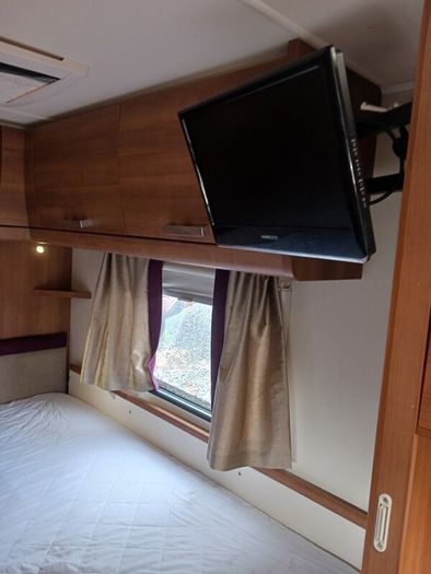 2013 elddis affinity 4/5 berth