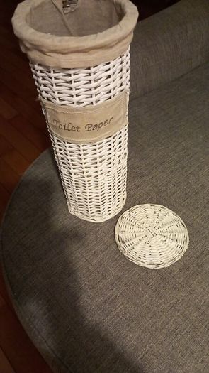 toilet roll holder