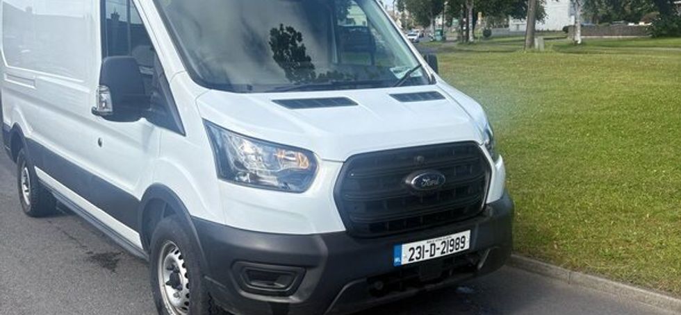 Ford Transit 2023 LWB