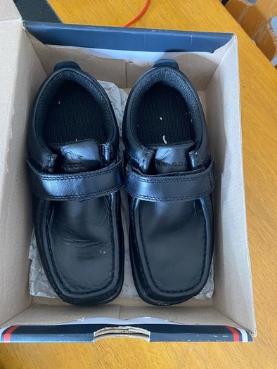 boys shoes