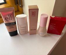Makeup bundle