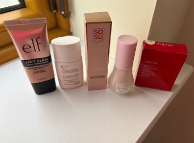 Makeup bundle