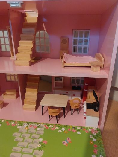 Dolls house