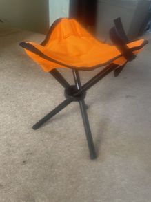Fold up stool