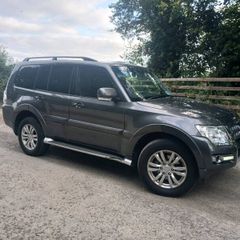 Mitsuibhi pajero