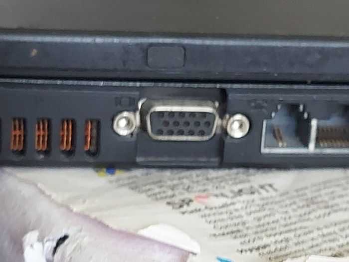 Lenovo T60p IBM Thinkpad, in excellent cosmetic condition, Battery is Good but states Error with Date & Time, and displays Lock Sign