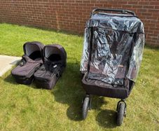 Mountain Buggy Duet Buggy