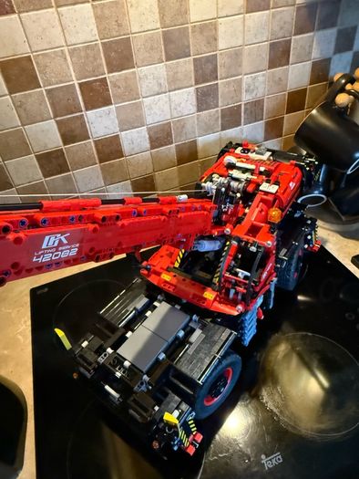 Lego Rough Terrain Crane