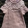 Girls Knitted Dress BNWT Age 3-4 with fab gem details Image 5