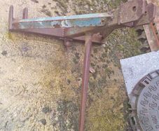 Heavy-Duty 3-Point Linkage Bale Spike