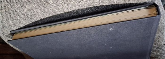 Markey at The Oriel /Signed by author/ 1st ed  / 2008