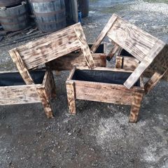 Raised garden boxes