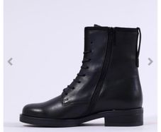 ladies boots