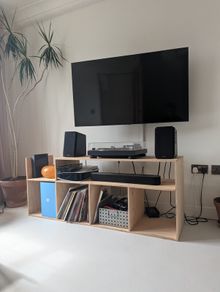 Record player stand / Media unit / TV stand
