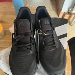 mens trainers